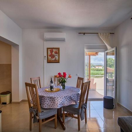 Komin  Apartment Neretva Dream מראה חיצוני תמונה